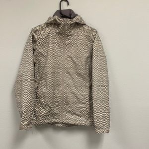 NWOT Mountain HardWear Finder rain parka. Size small.